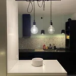 Balcony I 5 Min To Metro And Canals Апартаменты *