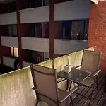 Balcony I 5 Min To Metro And Canals *