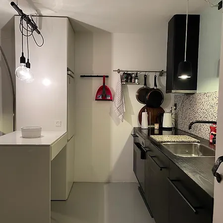 Balcony I 5 Min To Metro And Canals Appartement