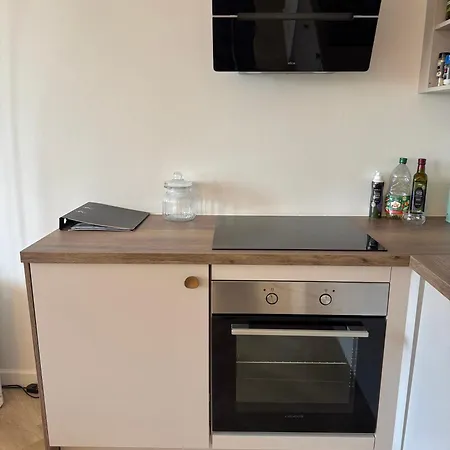 Apartman Balcony I 5 Min To Metro And Canals *