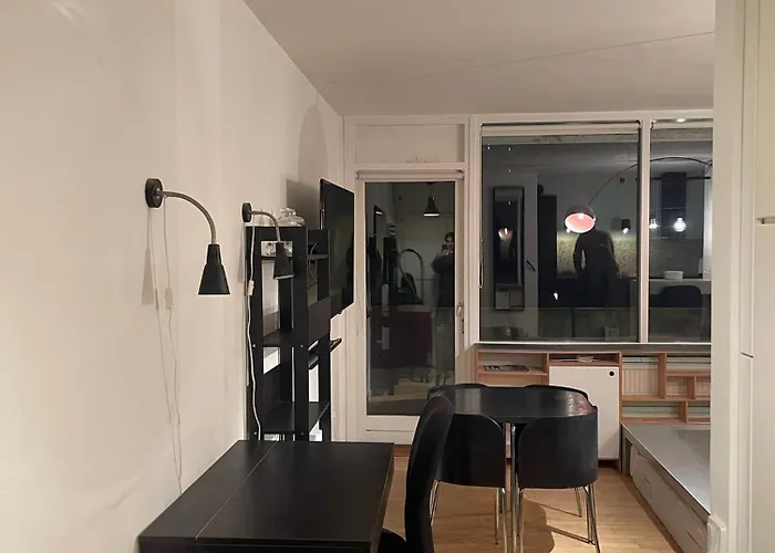 Balcony I 5 Min To Metro And Canals *