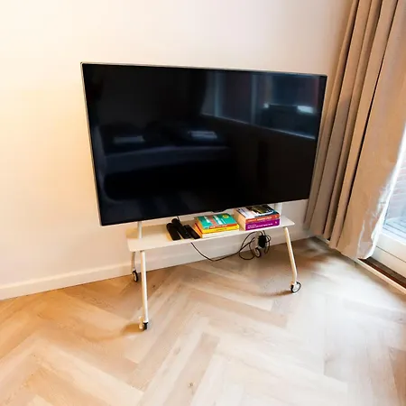 شقة Balcony I 5 Min To Metro And Canals